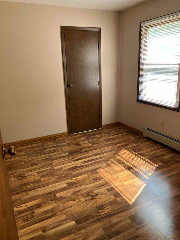 818 Linden Dr #1 - Photo 3 of 5
