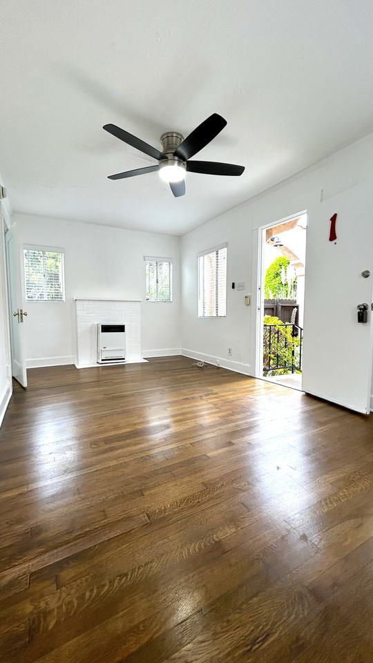 245 6th Avenue #1 - Photo 4 of 15