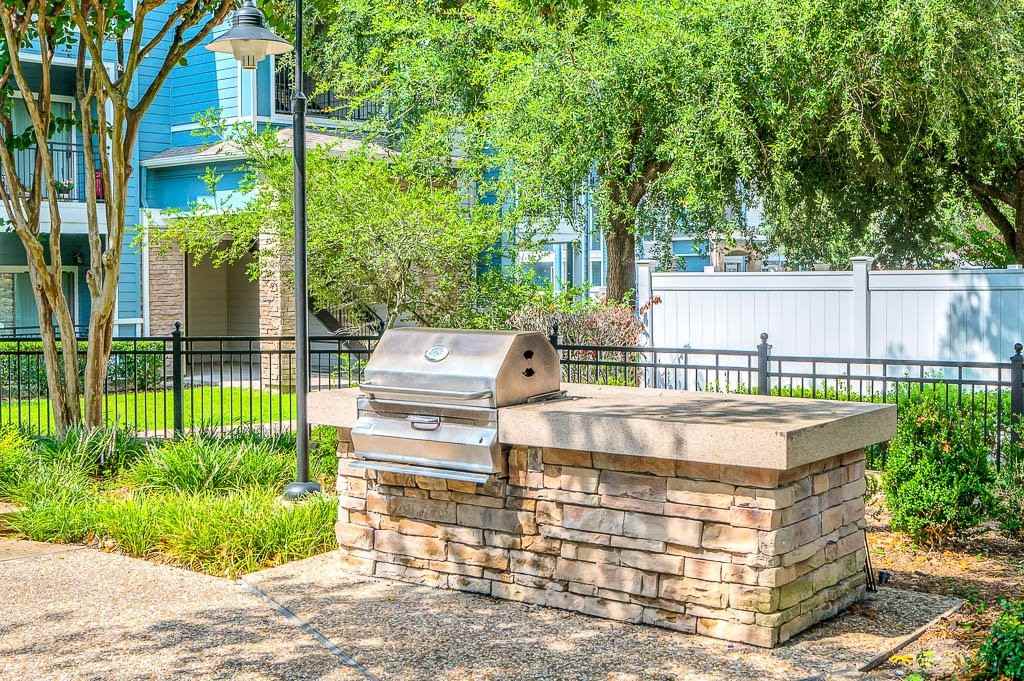 Preserve at Colony Lakes - Photo 6 of 34