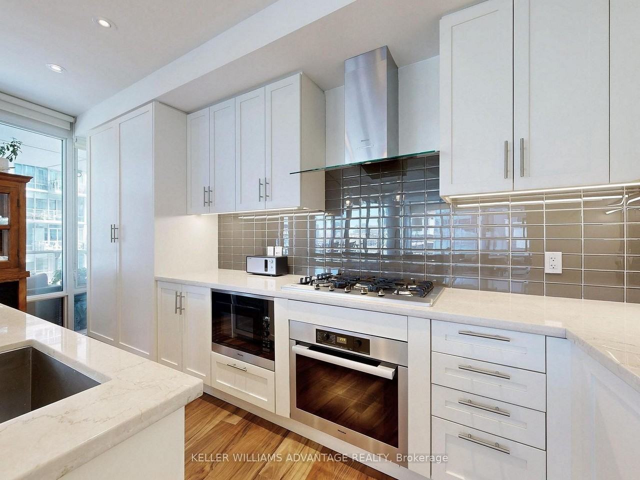 29 Queens Quay East - Photo 4
