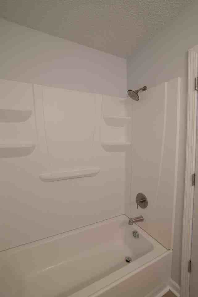 4 bed/4 bath Off - Photo 4 of 50