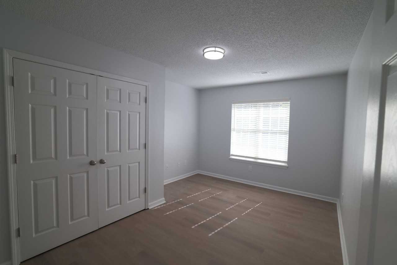 4 bed/4 bath Off - Photo 6 of 50