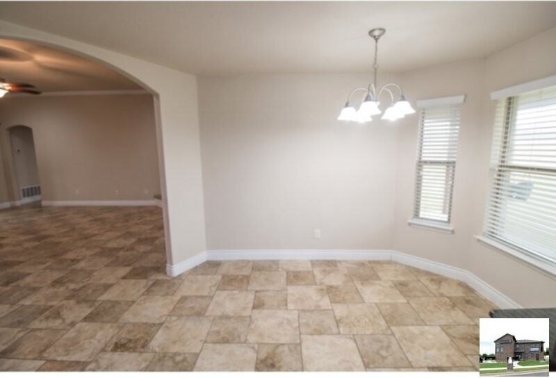 1128 Pheasant Cir - Photo 4 of 50