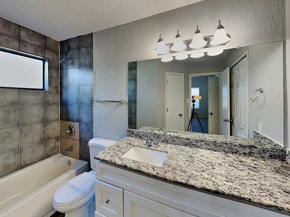 4610 W 97th Pl #NA - Photo 3 of 5