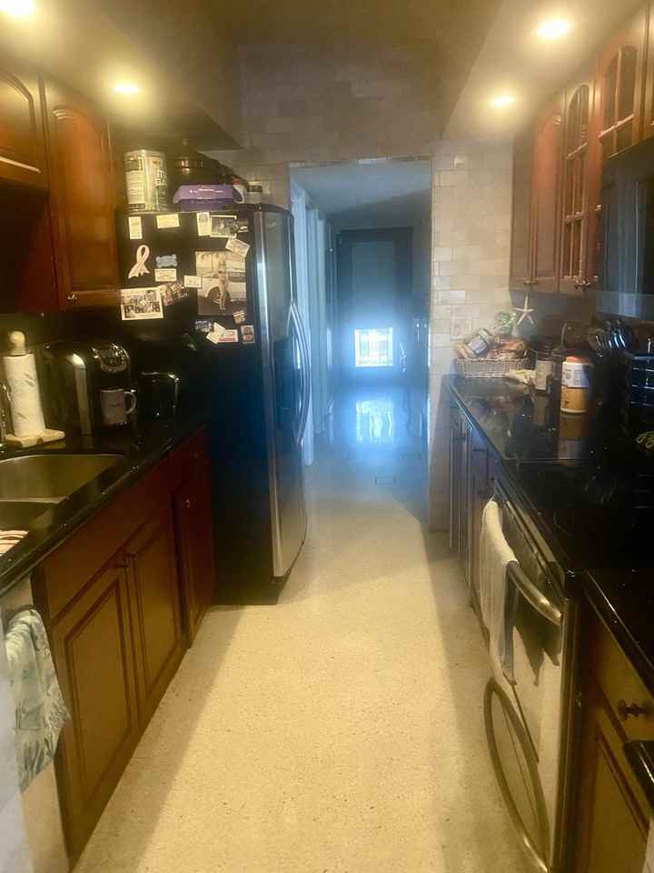 2700 Ne 56th Ct #1 - Photo 2 of 4