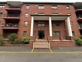featured image of 16 Winter St #33C
