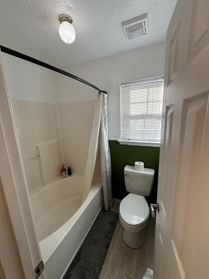 128 Royal Acres Cir #NA - Photo 3 of 16