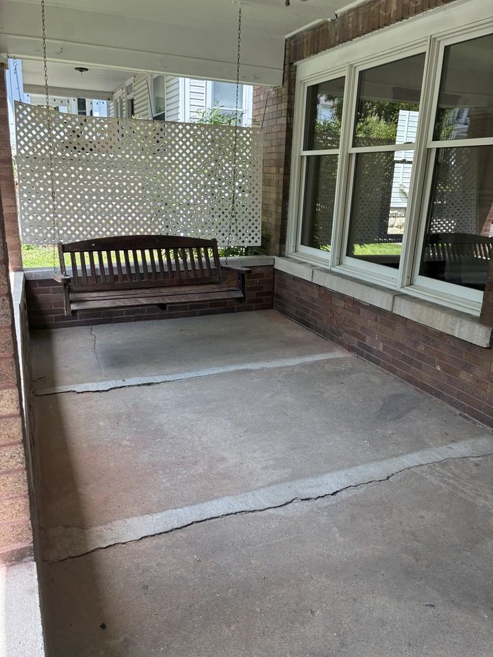54 Morris Ave #NA - Photo 3 of 50