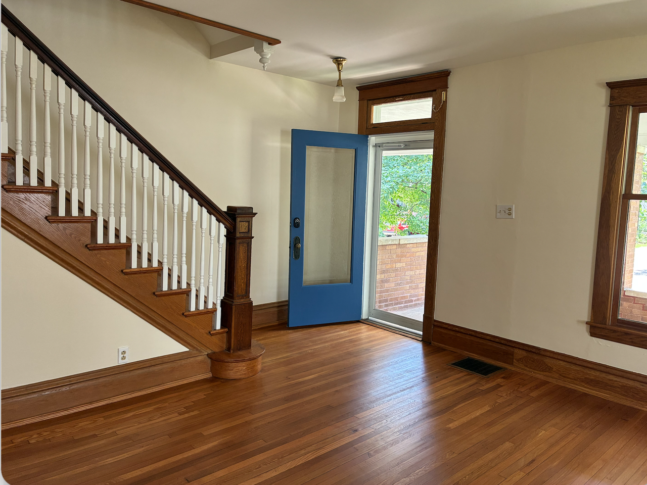 54 Morris Ave #NA - Photo 4 of 50