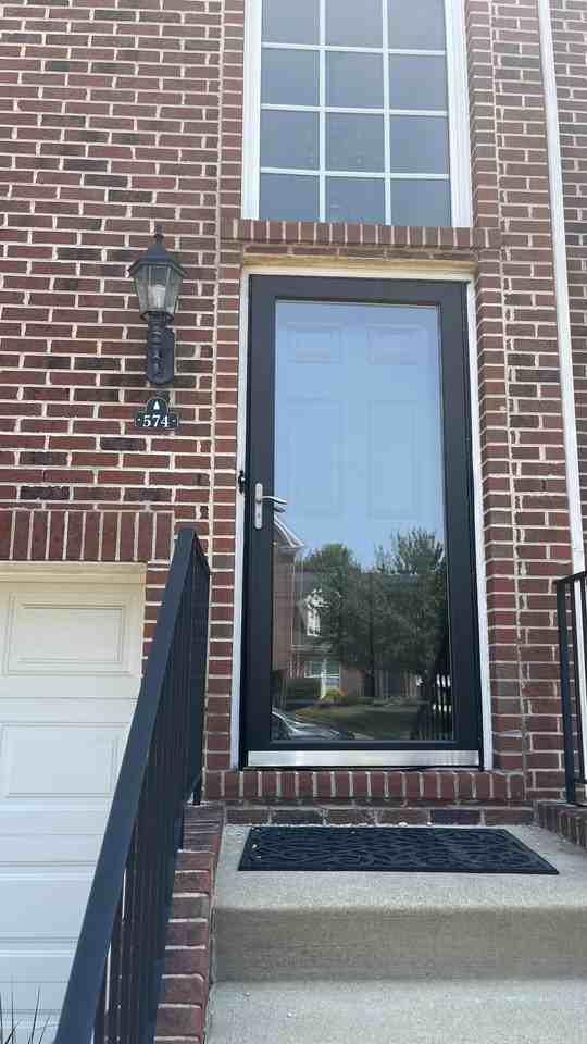 574 E Vanderbilt Dr #574 - Photo 2 of 32