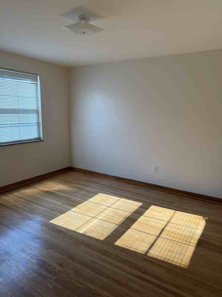 1790 Northwest Ct #C - Photo 4 of 8