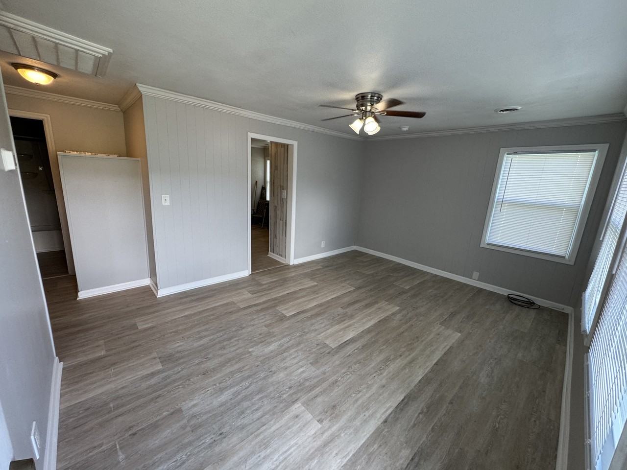 120 N Jefferson Cir #118 - Photo 7 of 8