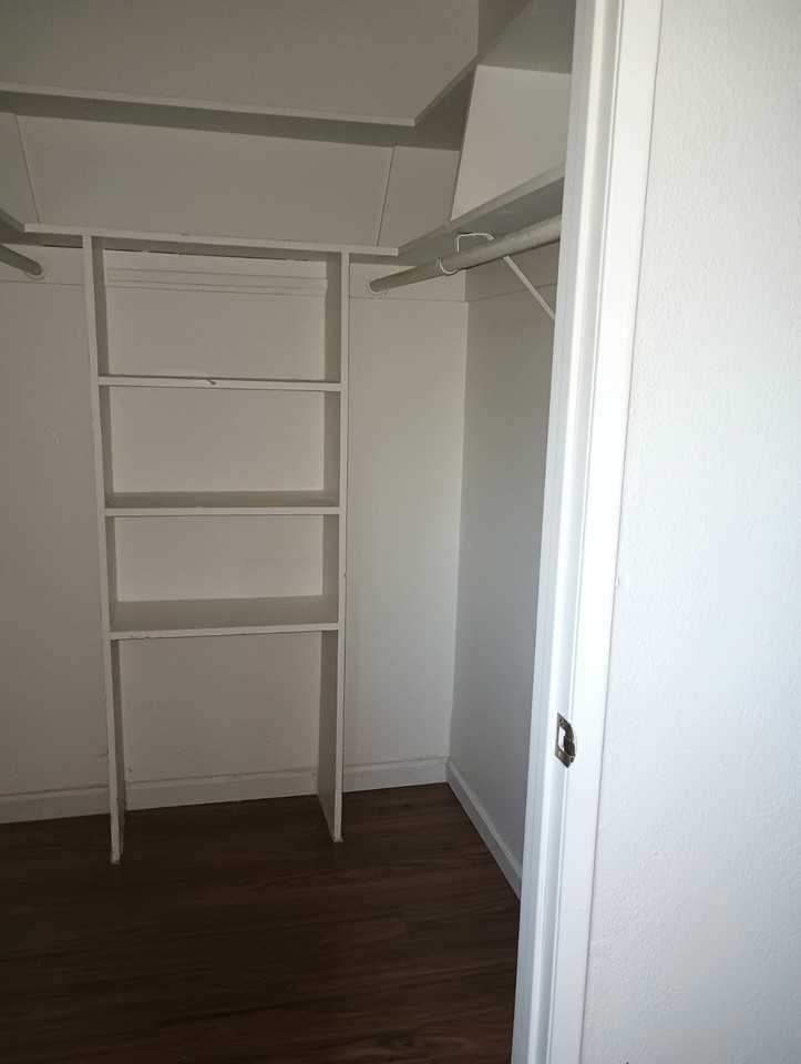 2208 Roselake Ave #A - Photo 6 of 7