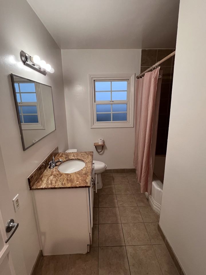 10650 Camarillo St #NA - Photo 4 of 20