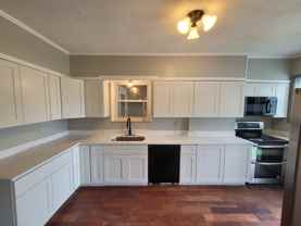 4738 Friendship Ave #NA - Photo 1 of 1
