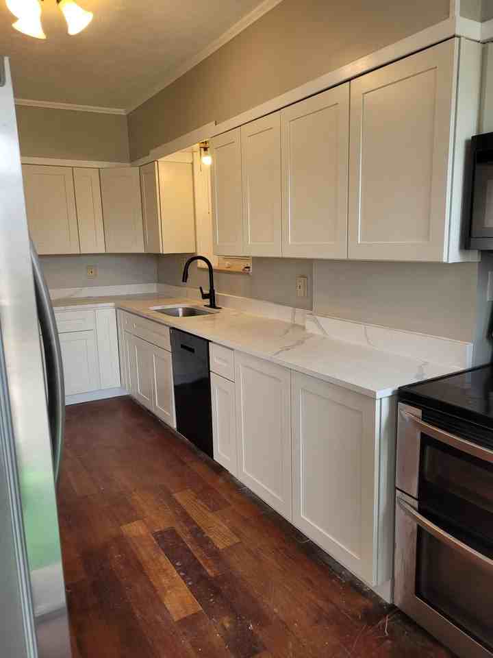 4738 Friendship Ave #NA - Photo 2 of 17