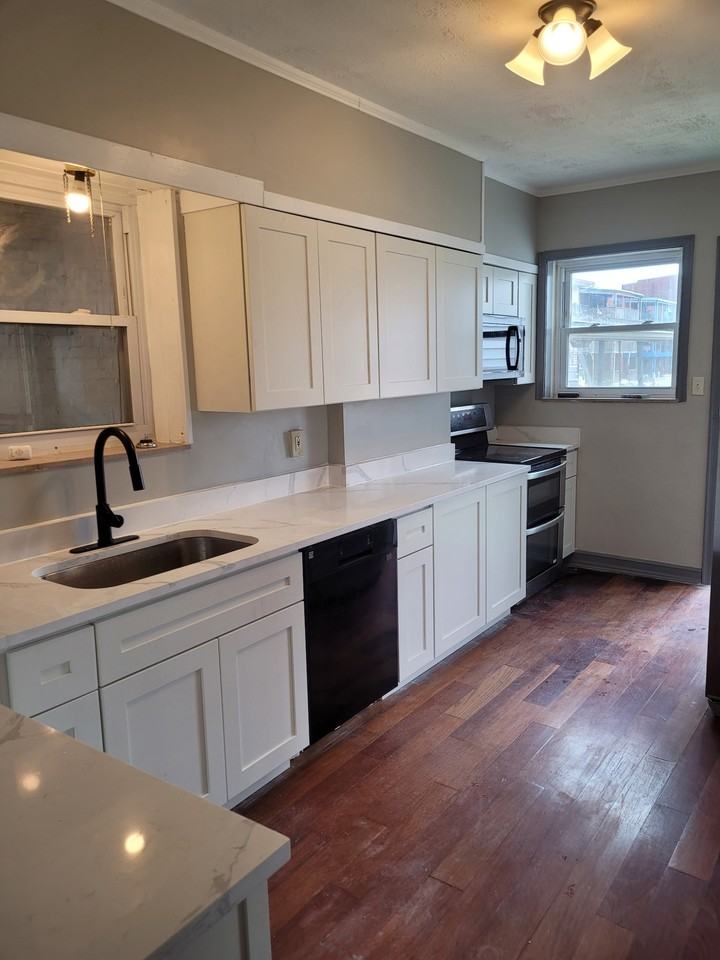 4738 Friendship Ave #NA - Photo 3 of 17