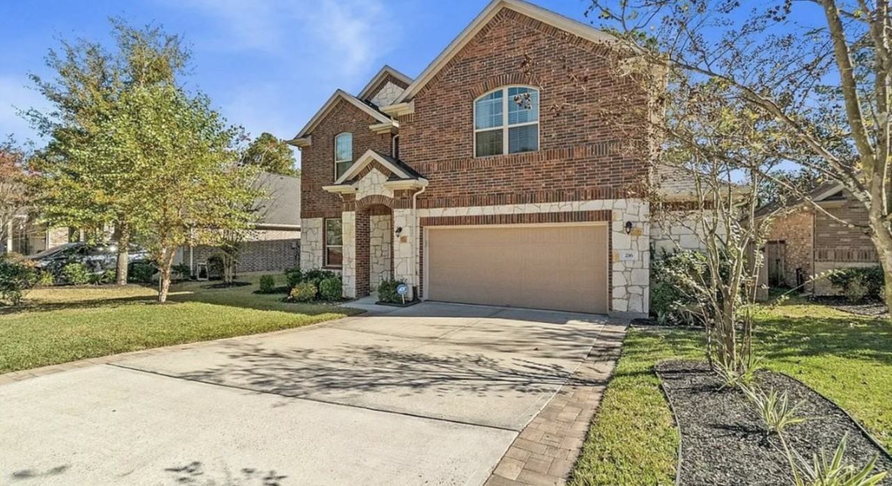 216 Elianne Lace Ct #NA - Photo 2 of 39