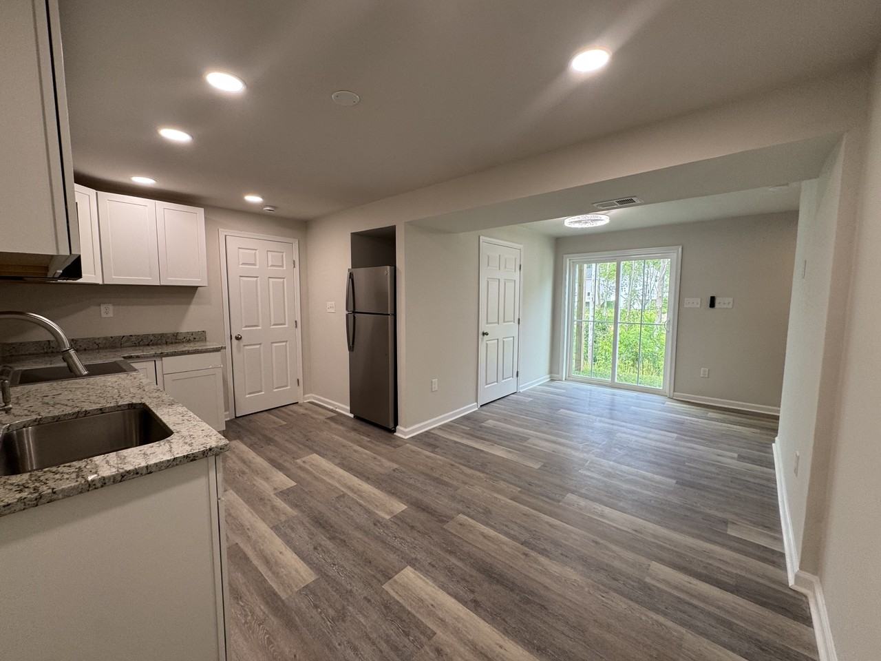 201 Thicket Dr #201 - Photo 3 of 9