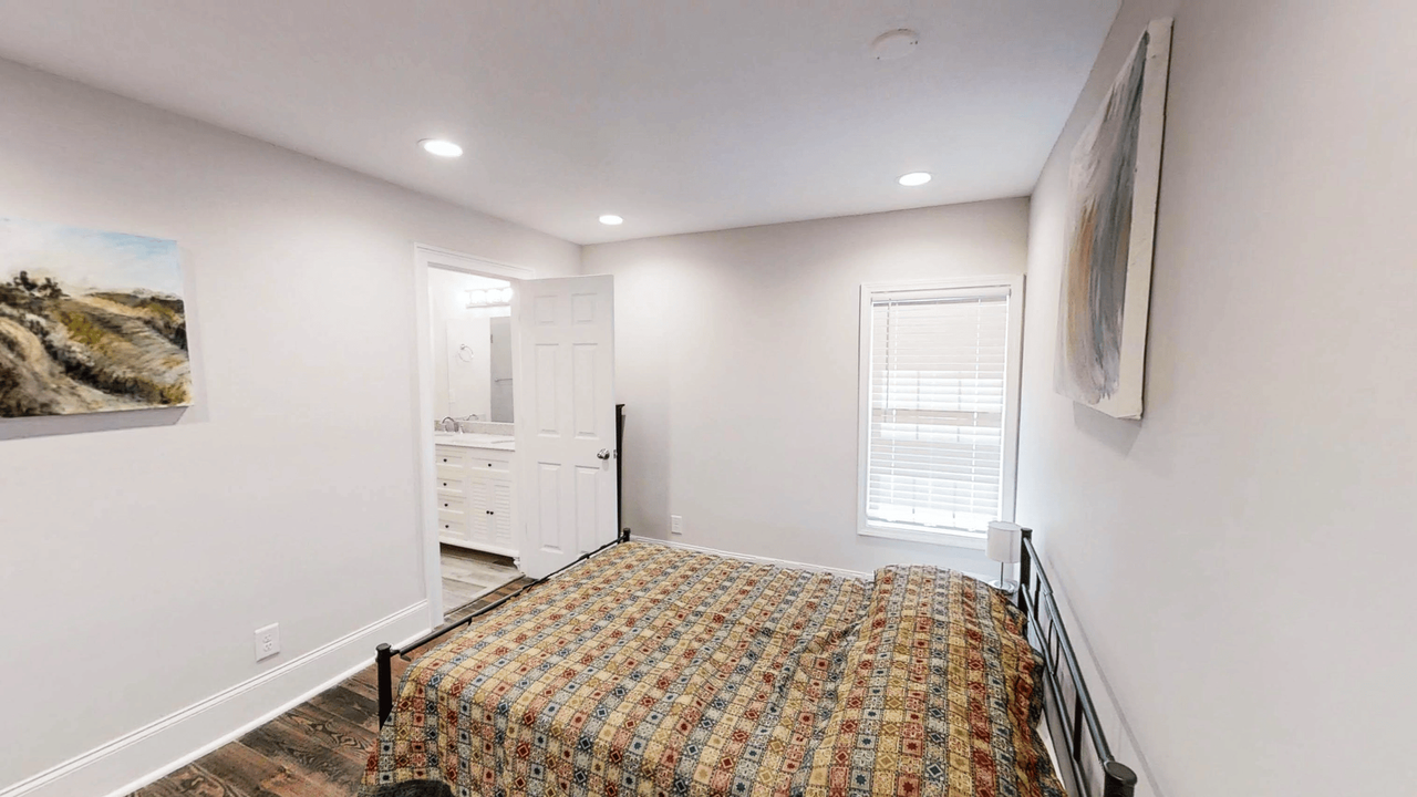 963 Moreland Ave Se #6 - Photo 4 of 5