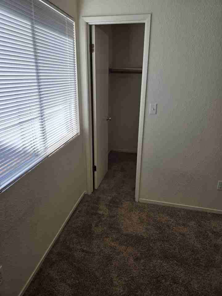 8350 Bull Mountain Cir #NA - Photo 5 of 37
