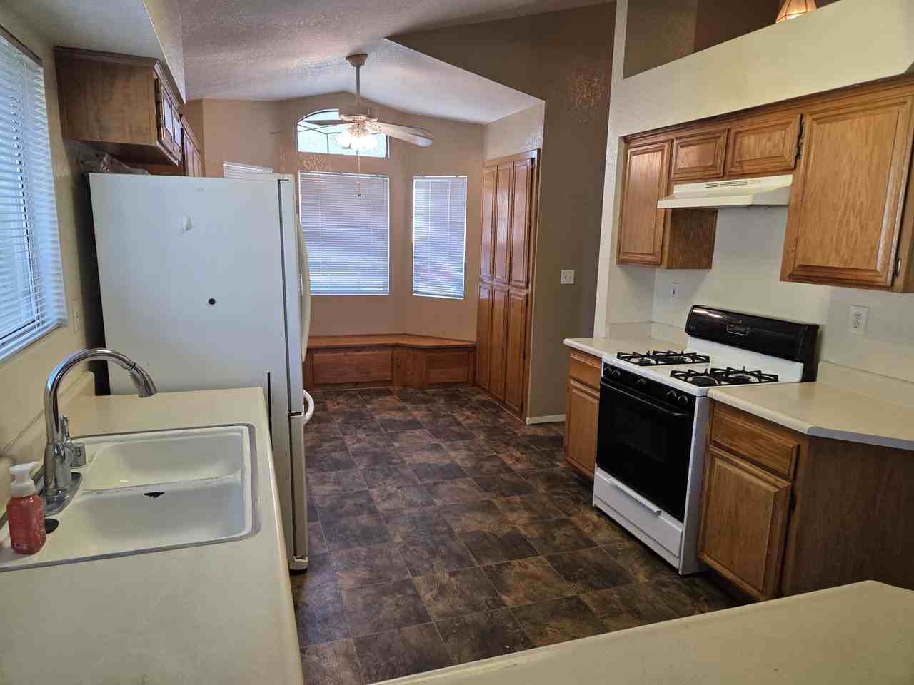 8350 Bull Mountain Cir #NA - Photo 7 of 37