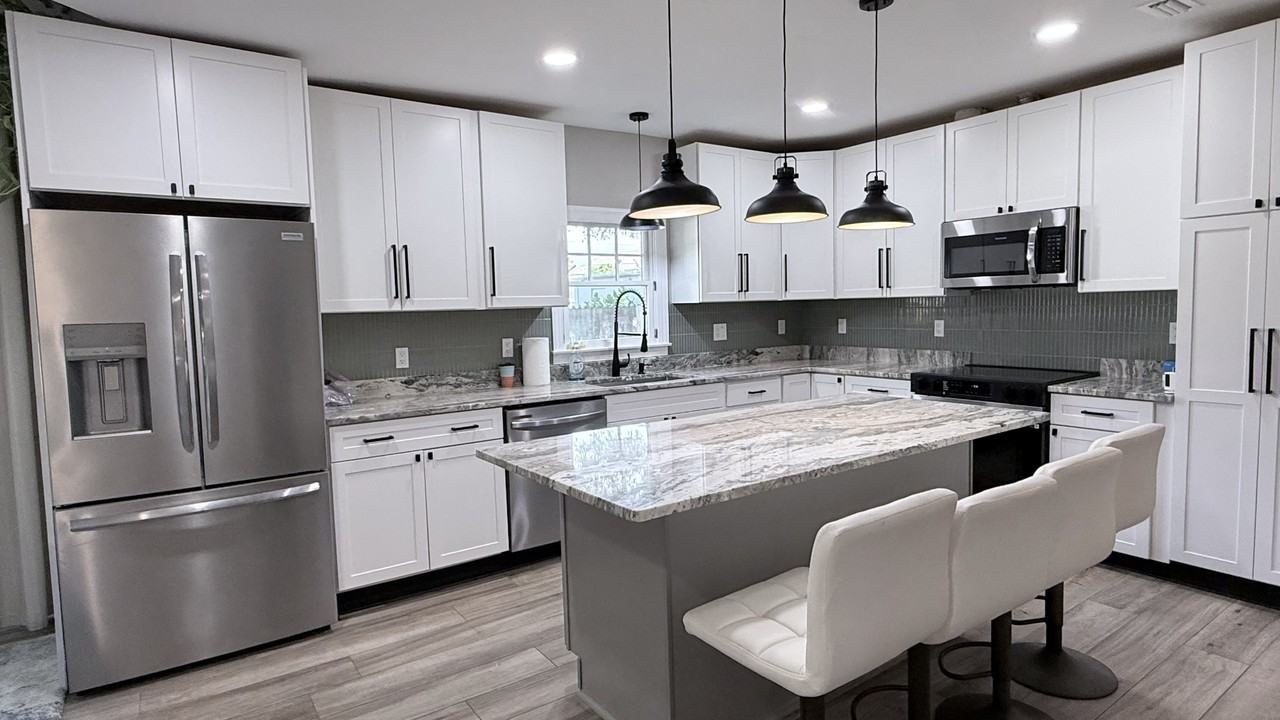2635 Michigan Ave #NA - Photo 4 of 25