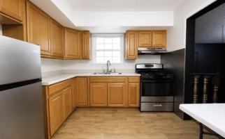 featured image of 703 E State St #NA