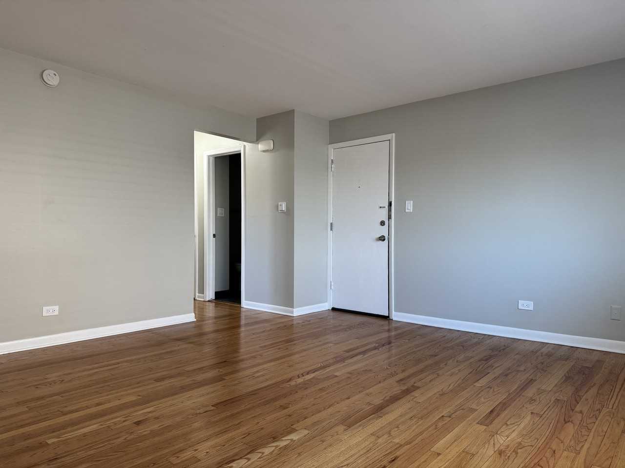 9242 Jill Ln #1N - Photo 5 of 11