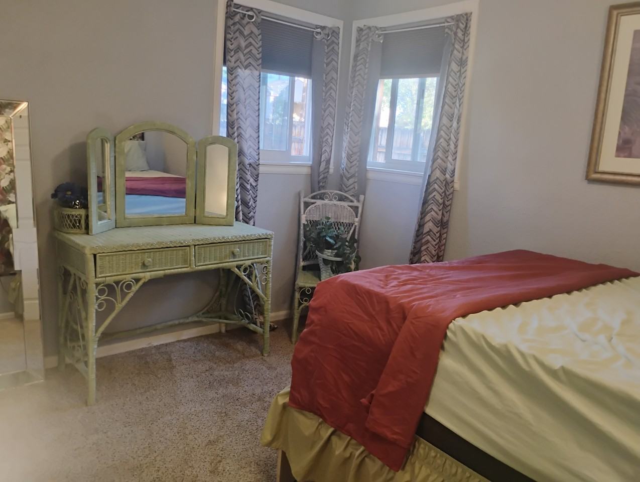 2725 3rd Ave #NA - Photo 5 of 11