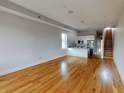 1159 Oates St Ne #3 - Photo 4 of 11