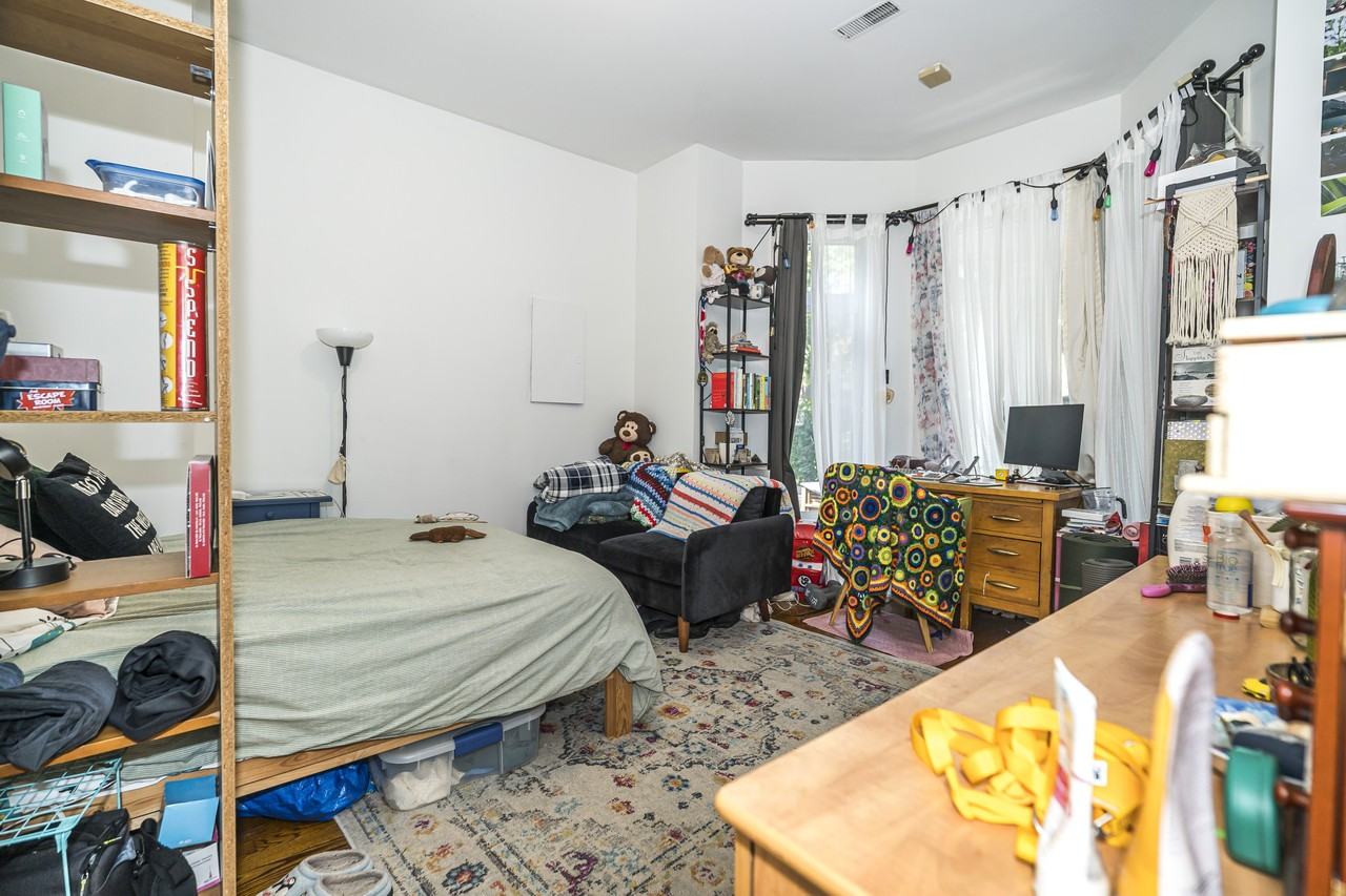 155 Robert Street #B - Photo 2 of 10