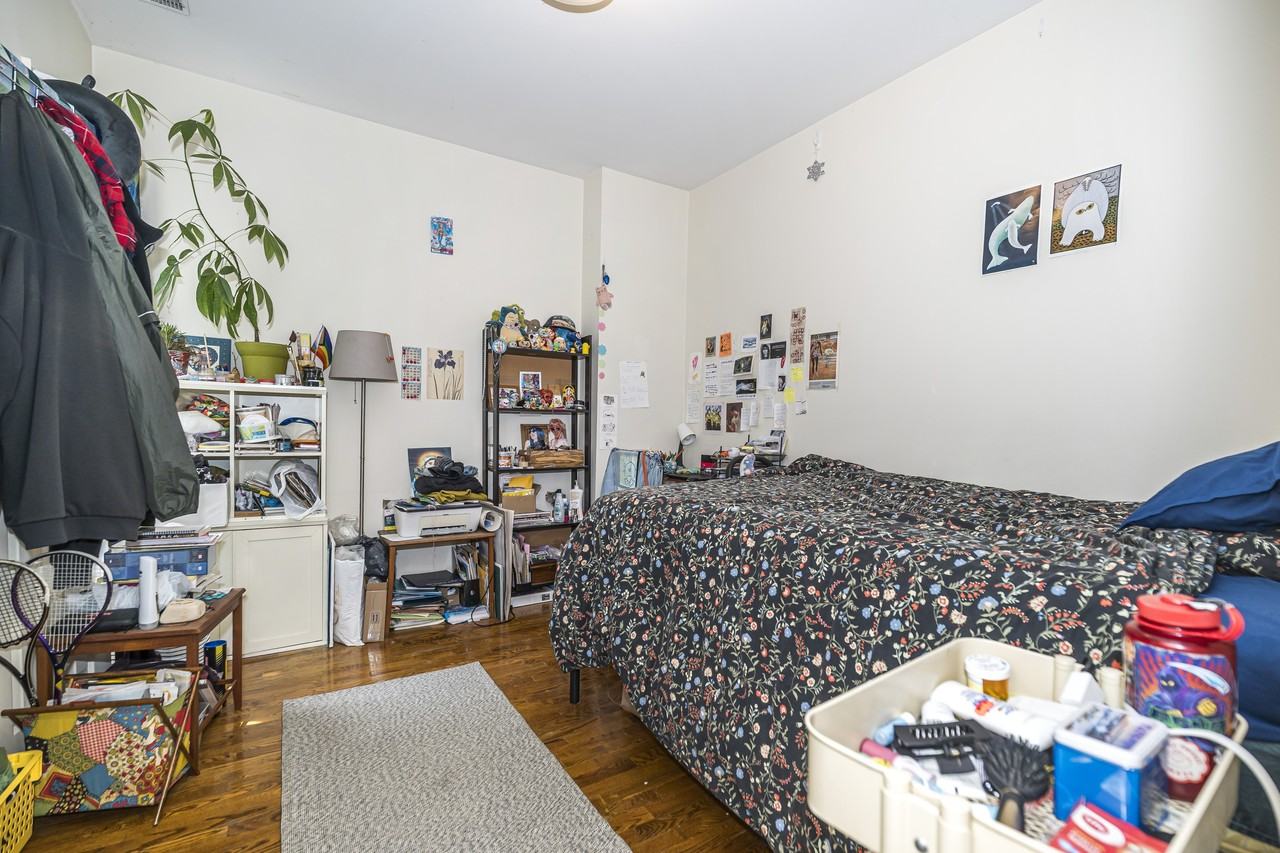 155 Robert Street #B - Photo 4 of 10