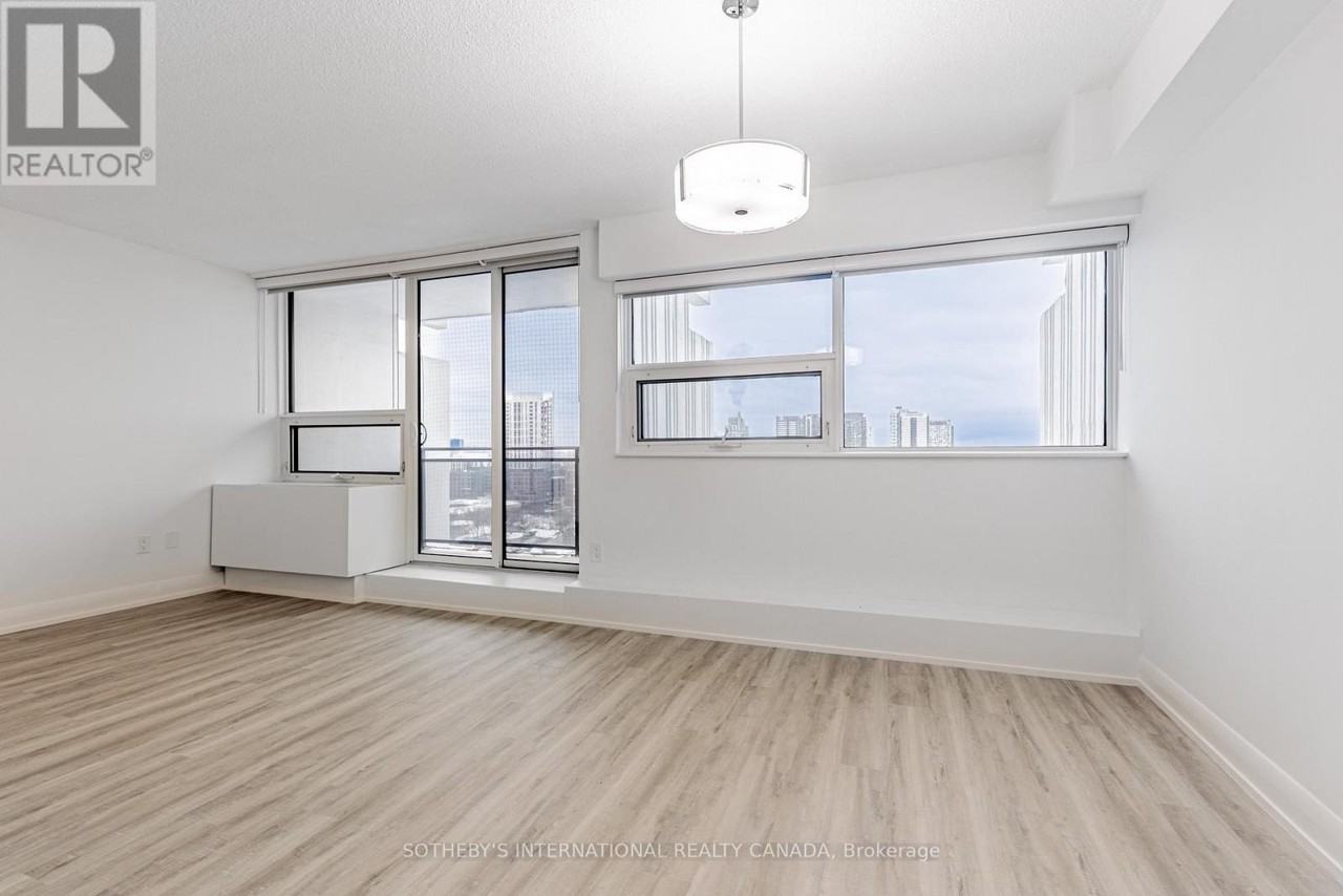 201 Sherbourne Street - Photo 4 of 24