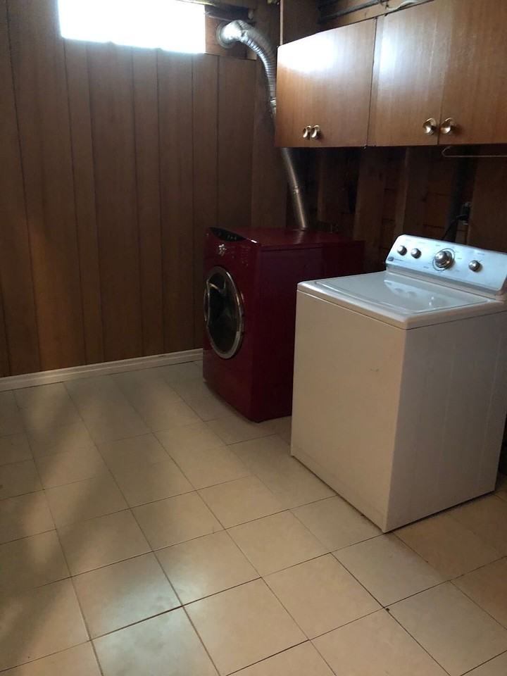 9118 116 St Nw - Photo 3 of 11