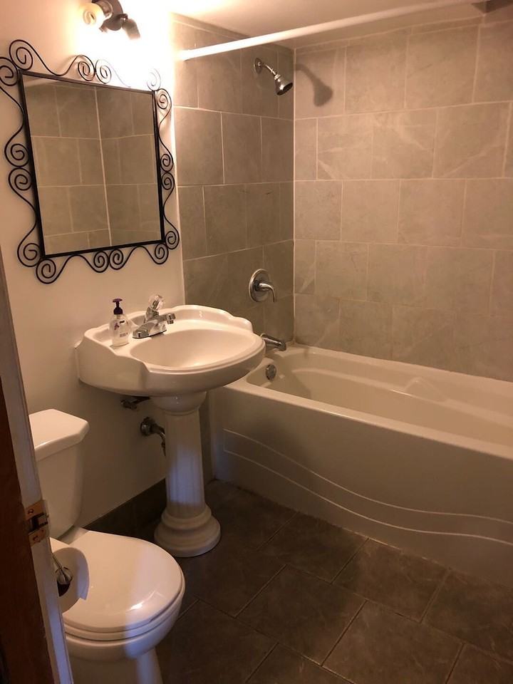 9118 116 St Nw - Photo 6 of 11