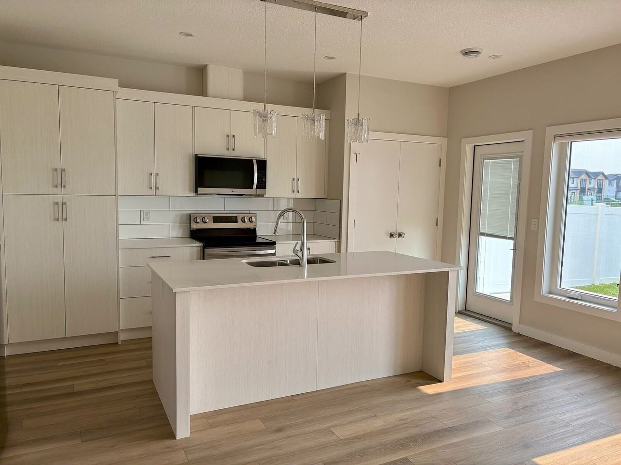 20 Iron Gate Blvd - Photo 2 of 8