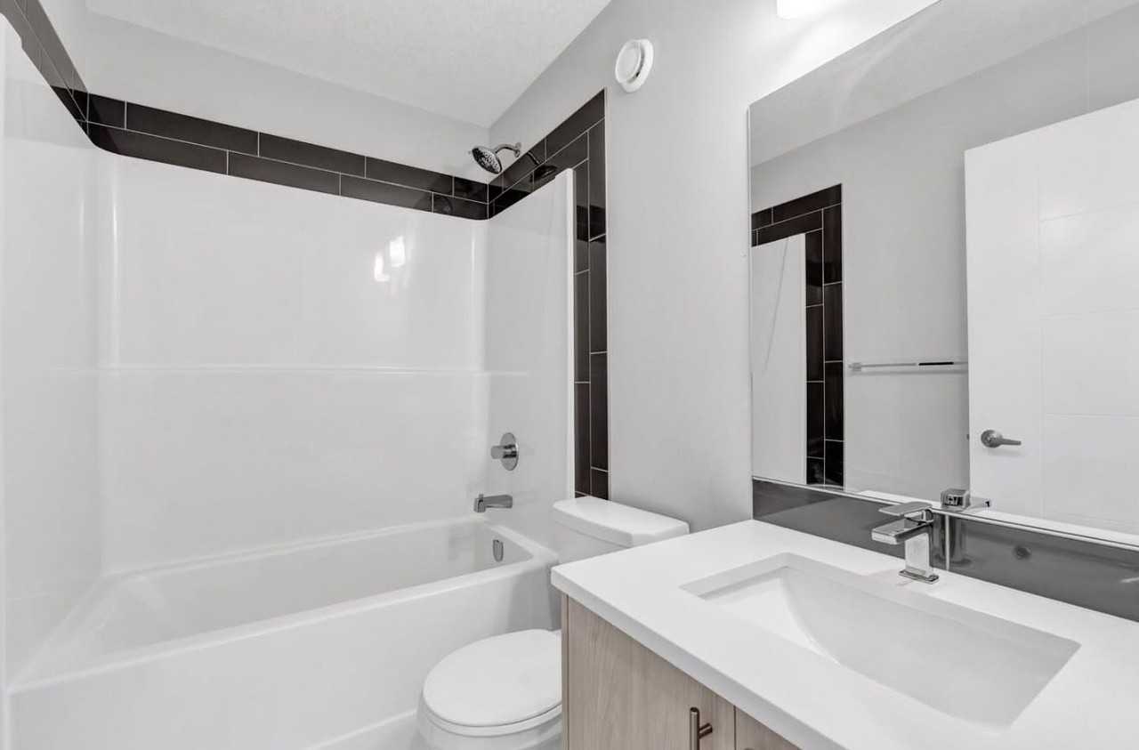 49 Homestead Blvd Ne - Photo 6 of 14
