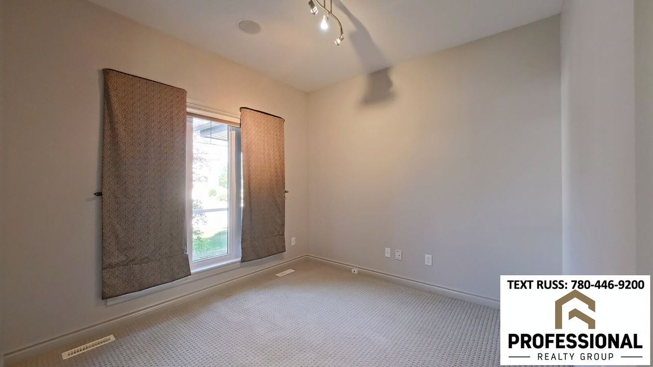 6162 Maynard Cres Nw - Photo 3 of 24
