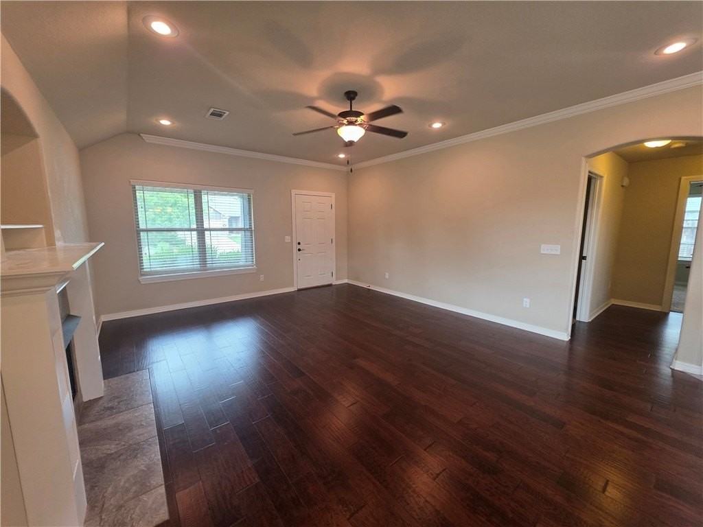 3072 N Autumn Rose Ave - Photo 3 of 18