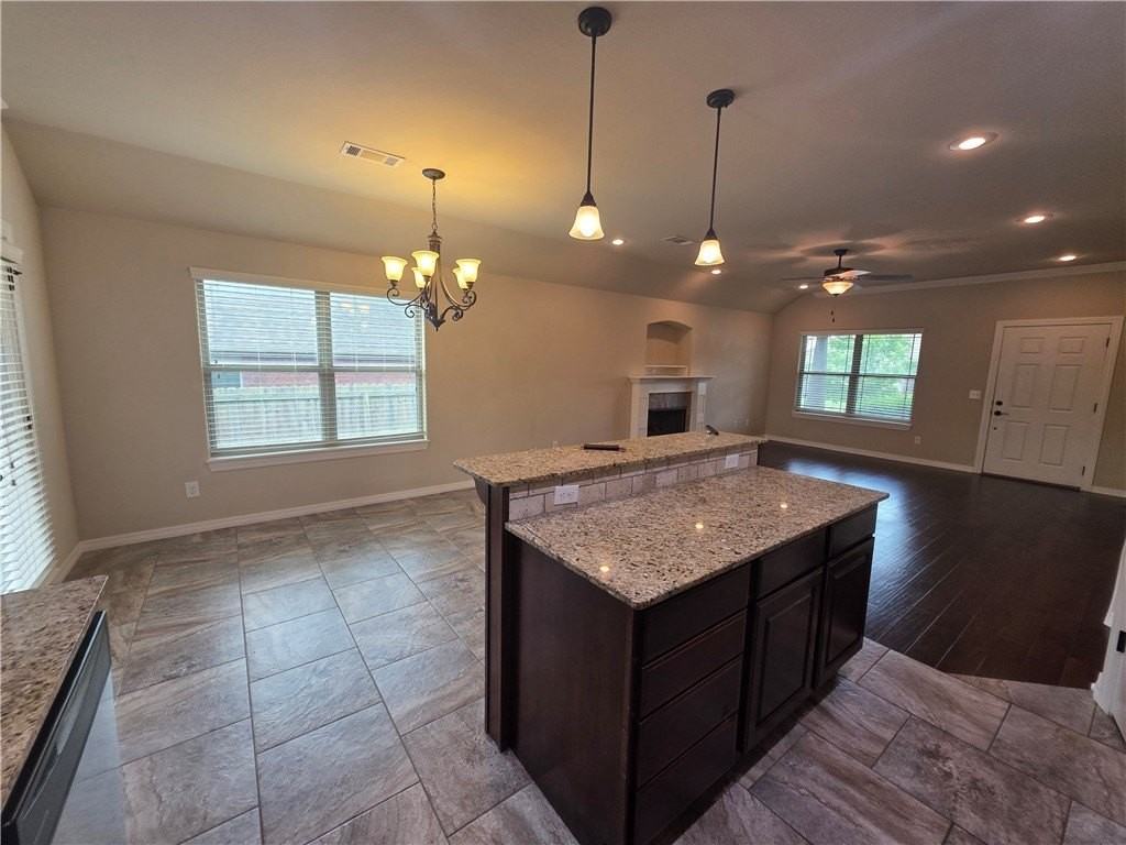 3072 N Autumn Rose Ave - Photo 5 of 18