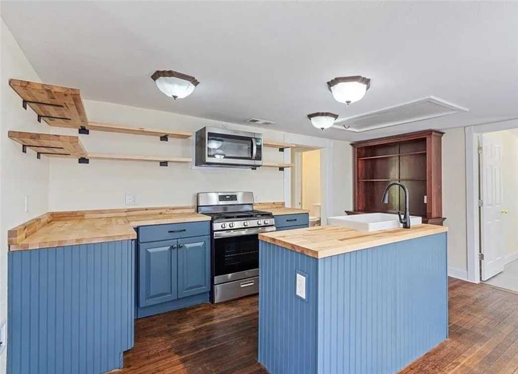 5 Kingshighway #B - Photo 6 of 12