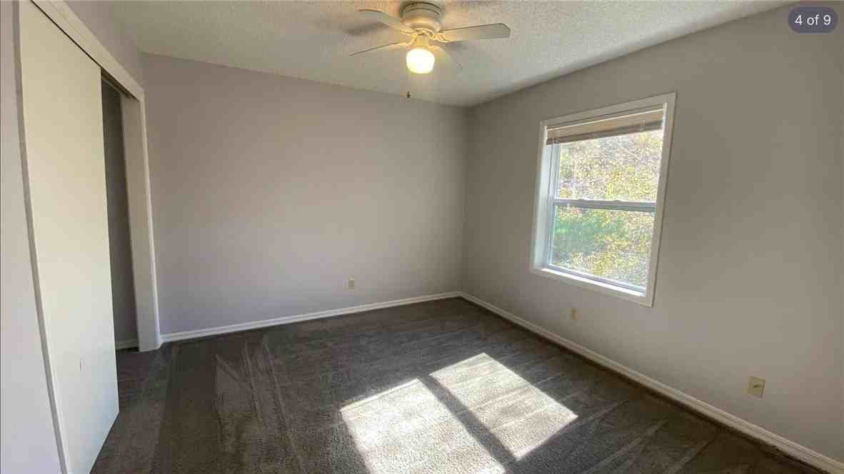 102 Deer Ln #7 - Photo 4 of 7