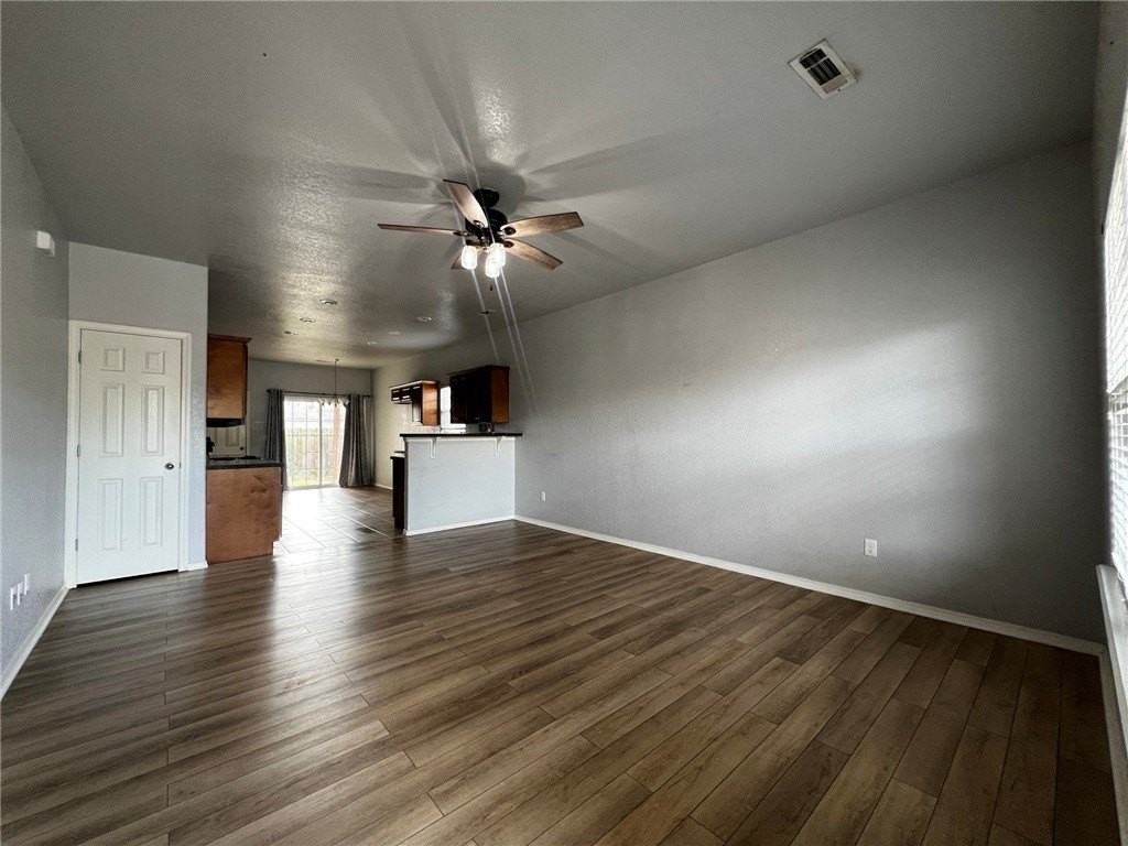 4507 W Sweetgum Ln - Photo 4 of 9