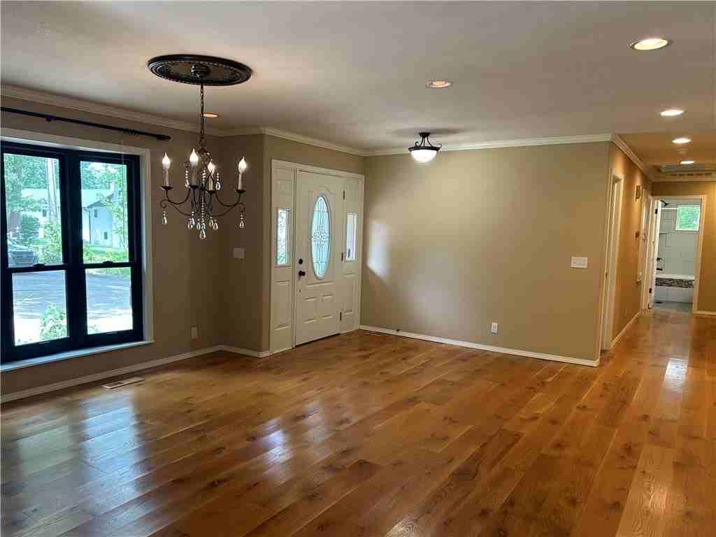 23 Howard Pl - Photo 4 of 23