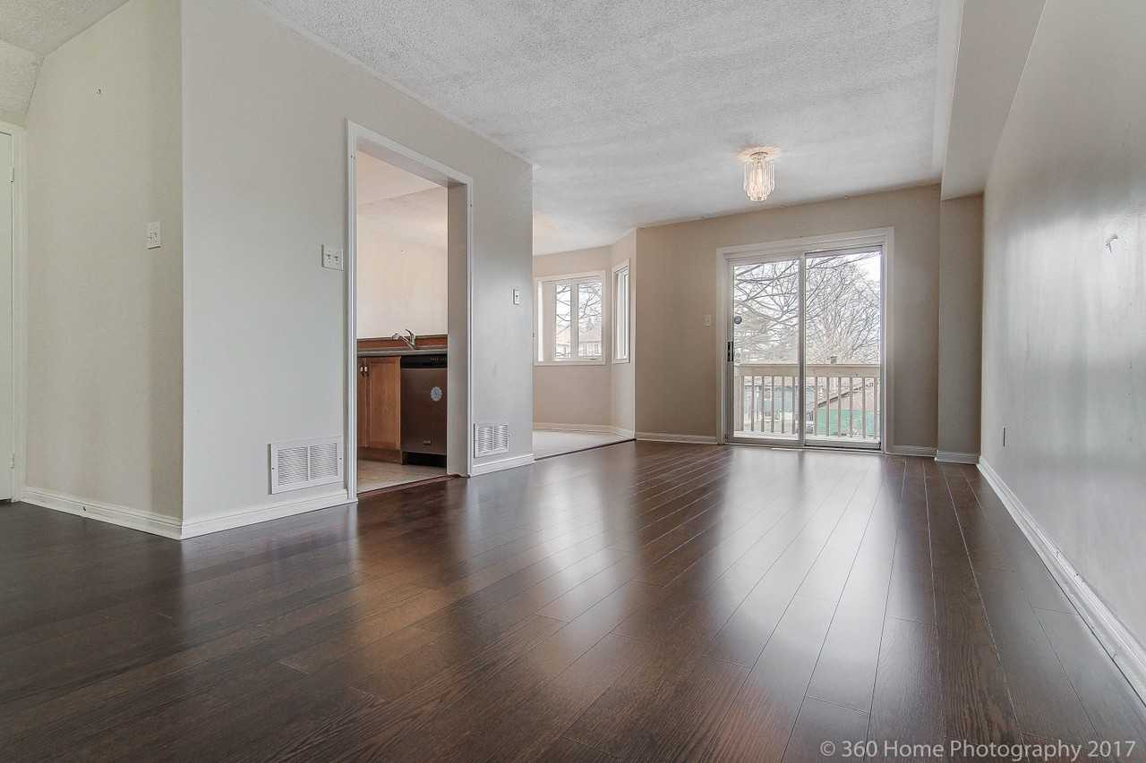 97 Piperbrook Crescent - Photo 3 of 17