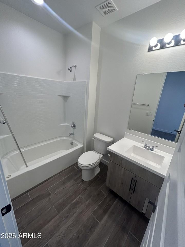 1626 E Evelyn St - Photo 6 of 20