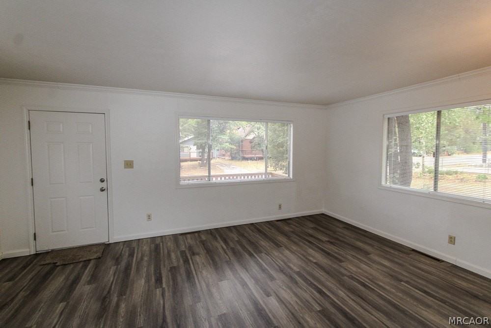 518 Orange Ave - Photo 5 of 22