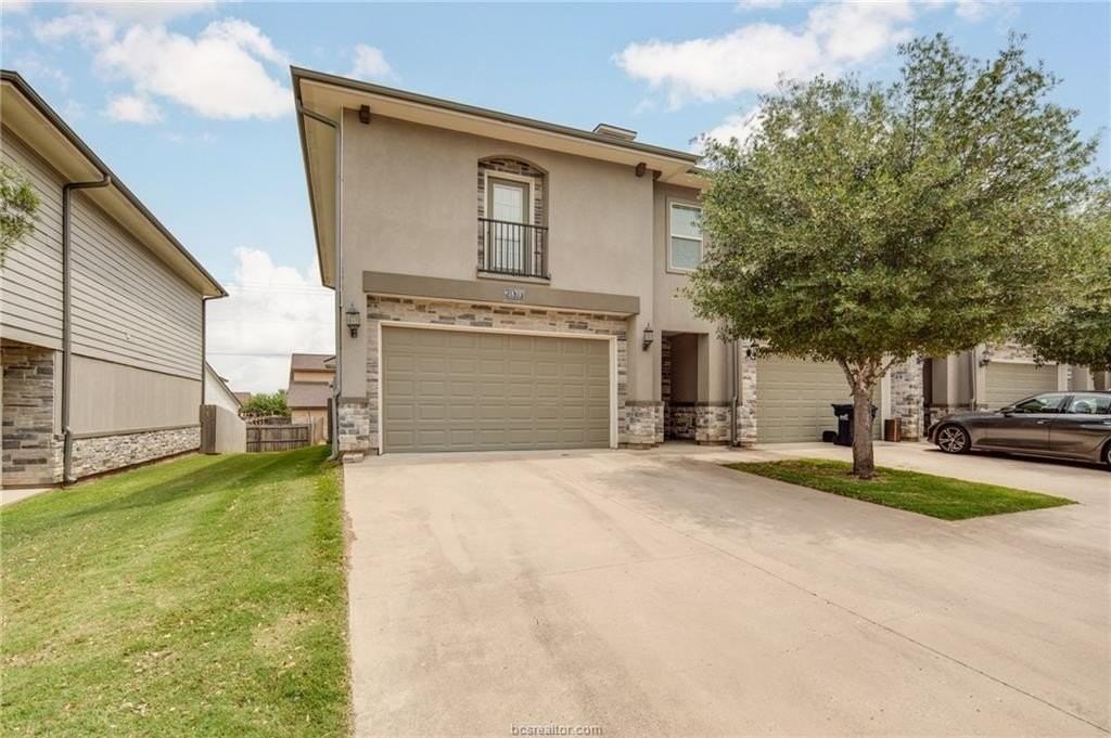 3433 Summerway Dr - Photo 2 of 31
