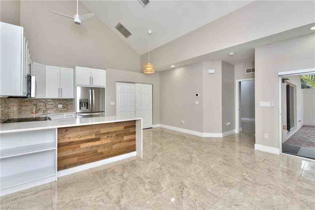 4436 Preserve Way #9D - Photo 4 of 27